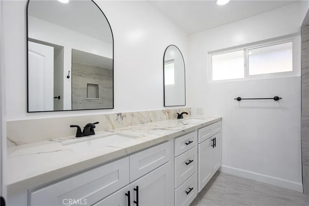 44750 Adobe Drive Hemet, CA 92544