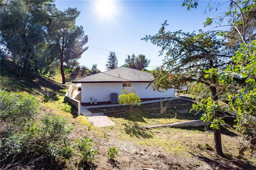 44750 Adobe Drive Hemet, CA 92544