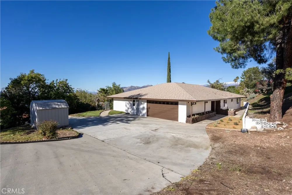 44750 Adobe Drive Hemet, CA 92544