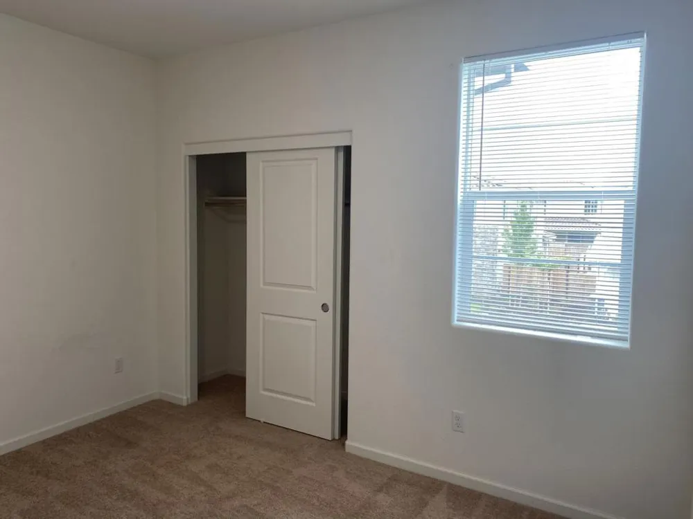 559 Lovejoy Lane Lincoln, CA 95648