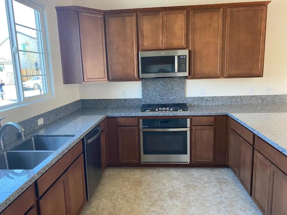 559 Lovejoy Lane Lincoln, CA 95648