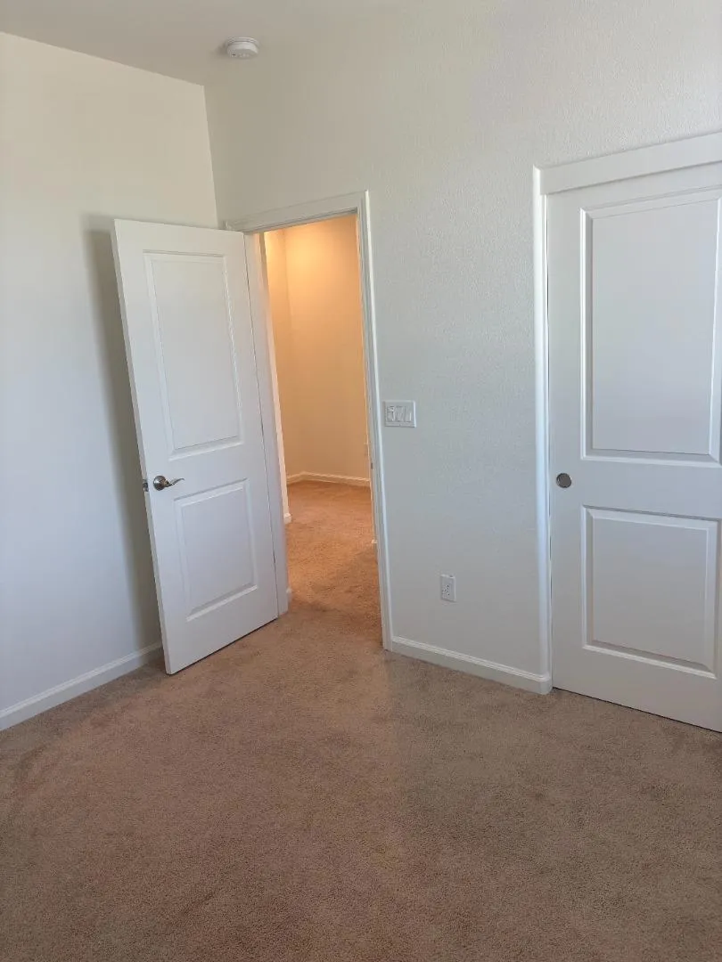 559 Lovejoy Lane Lincoln, CA 95648