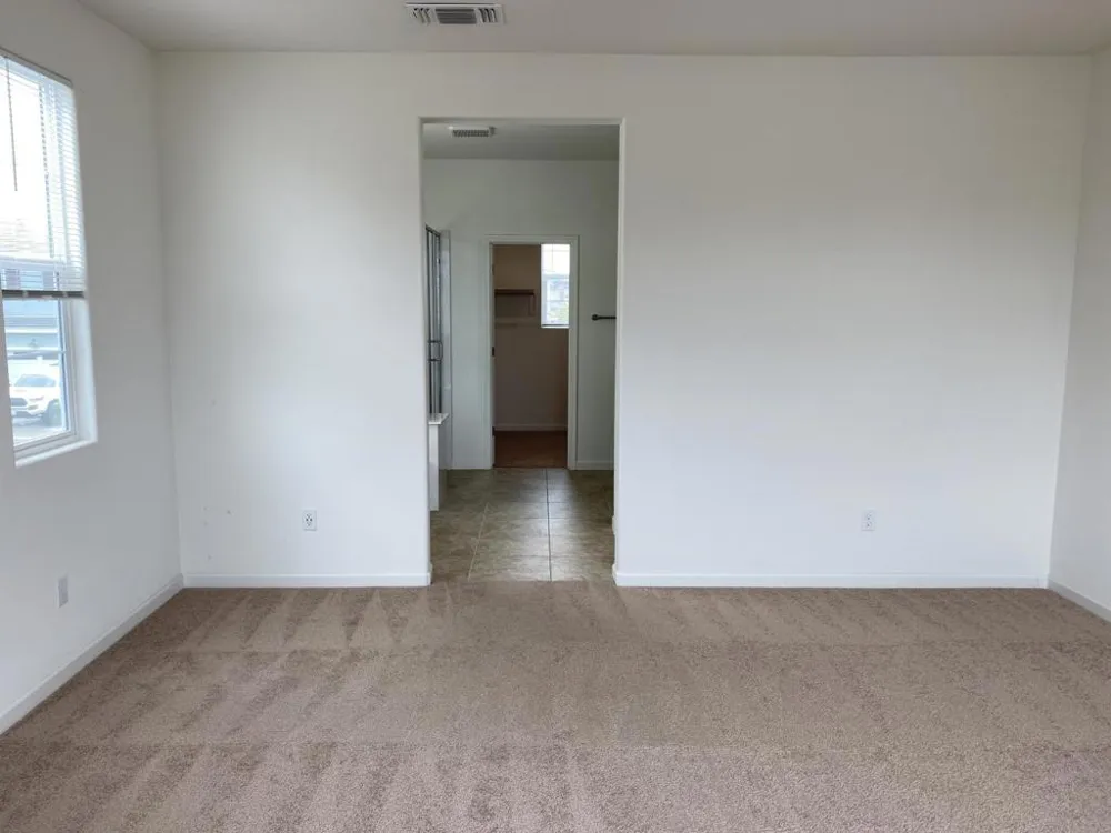 559 Lovejoy Lane Lincoln, CA 95648