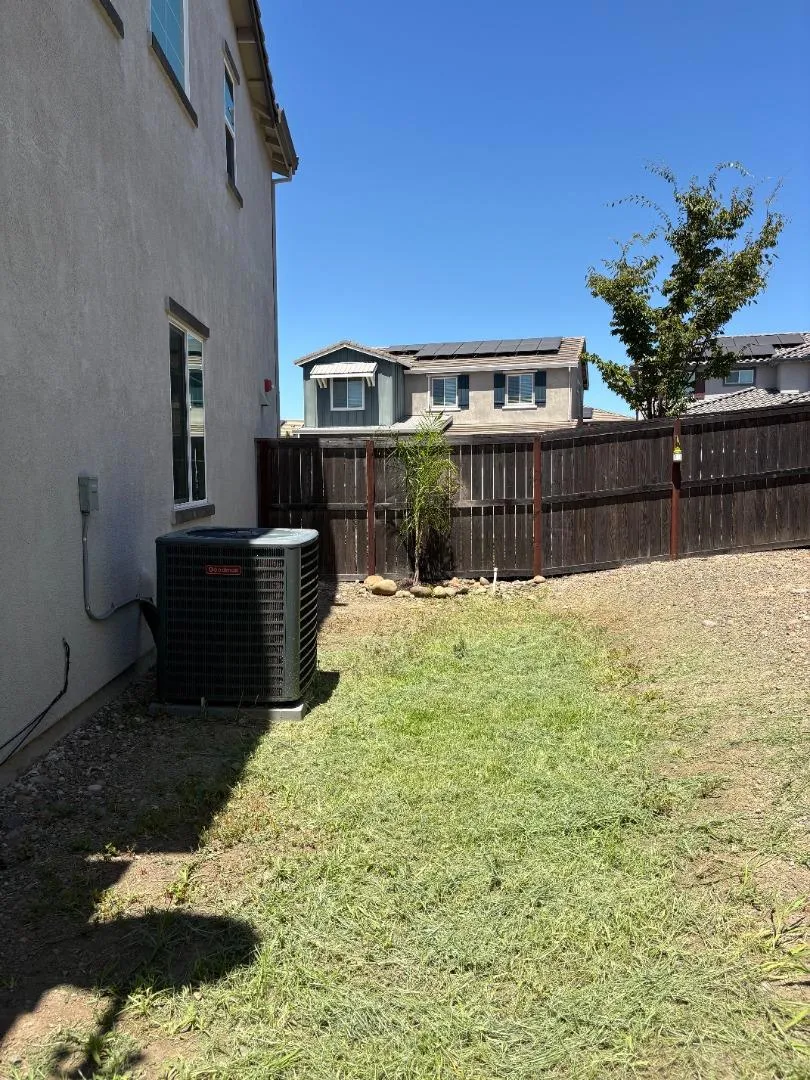 559 Lovejoy Lane Lincoln, CA 95648