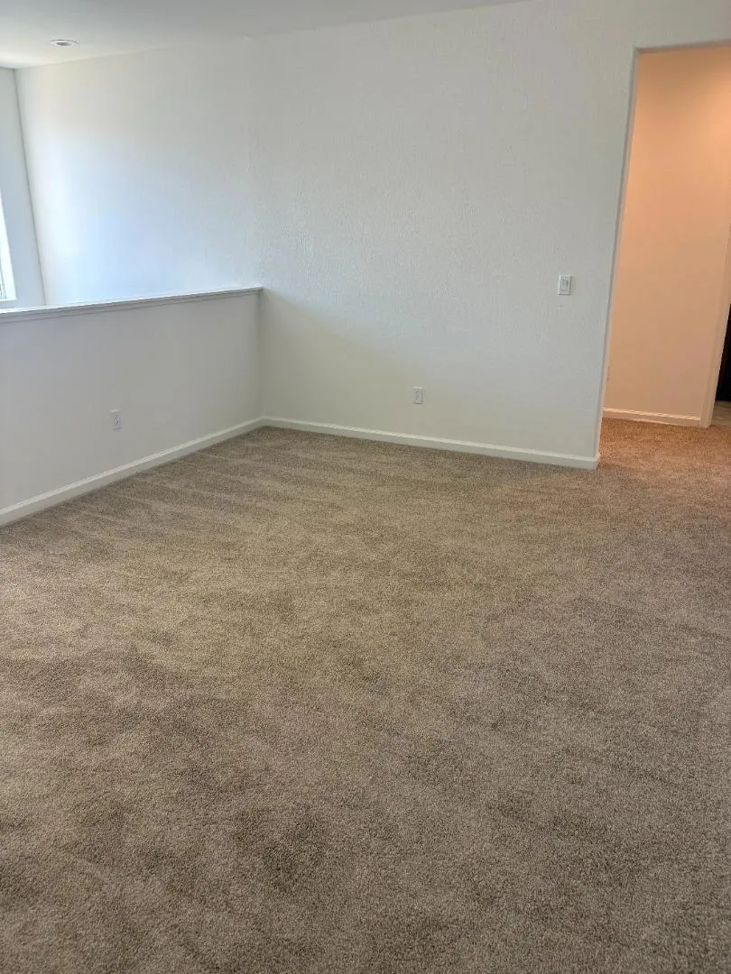 559 Lovejoy Lane Lincoln, CA 95648
