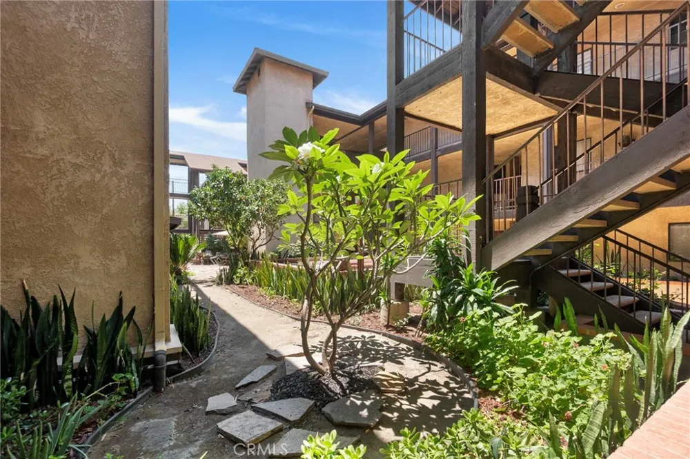 1110 Ohio Avenue #107 #107 Long Beach, CA 90804
