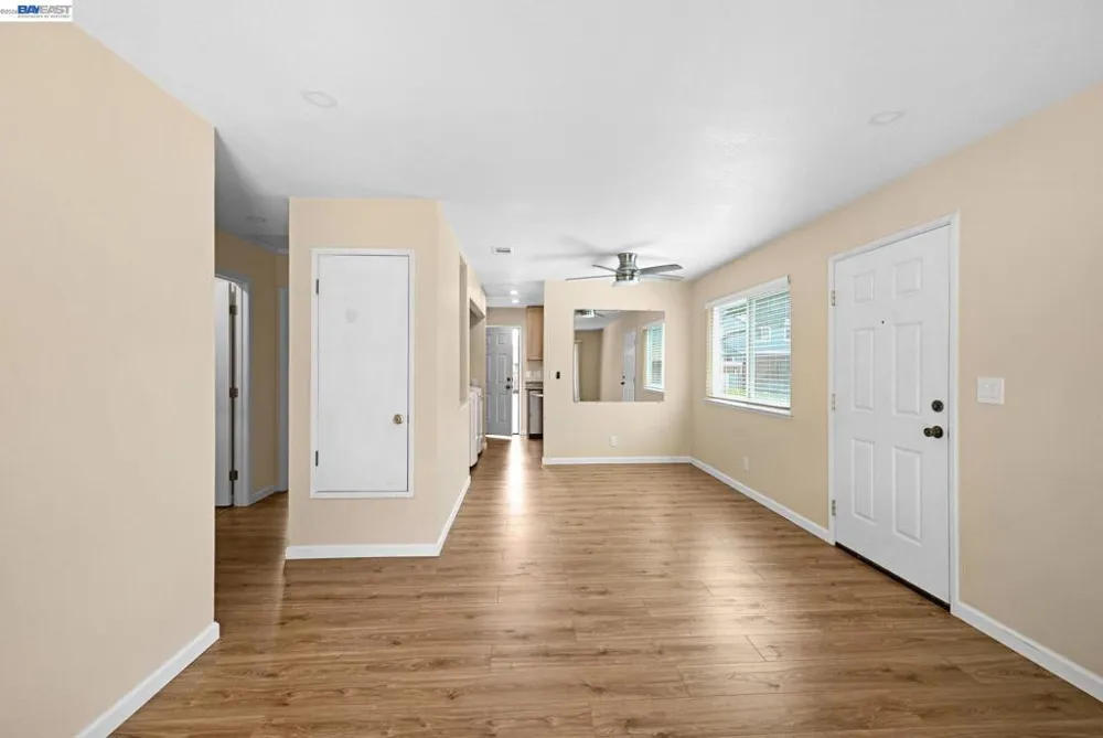 1202 Spring Valley Cmn Livermore, CA 94551