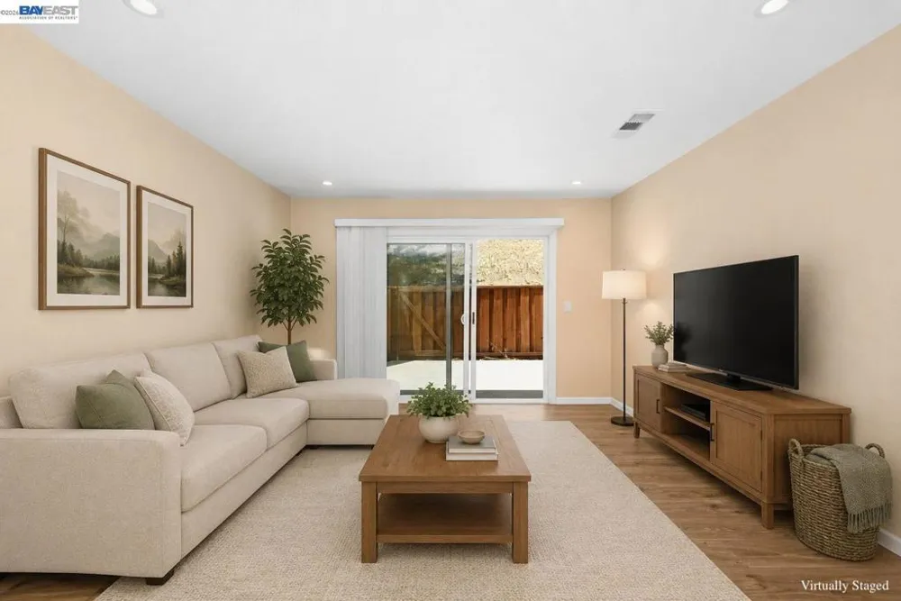 1202 Spring Valley Cmn Livermore, CA 94551