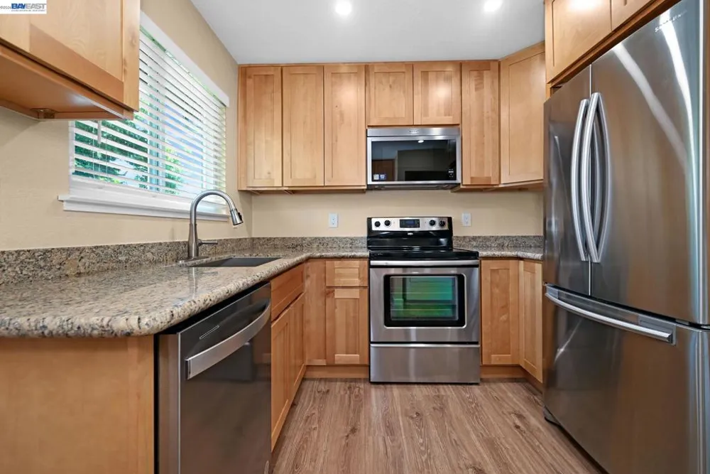 1202 Spring Valley Cmn Livermore, CA 94551