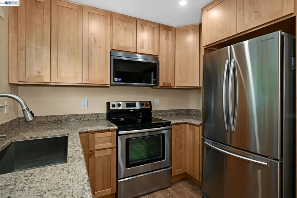 1202 Spring Valley Cmn Livermore, CA 94551
