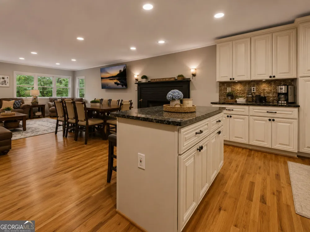 238 Shore DR Dahlonega, GA 30533
