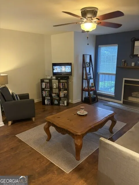 416 Granville CT Sandy Springs, GA 30328