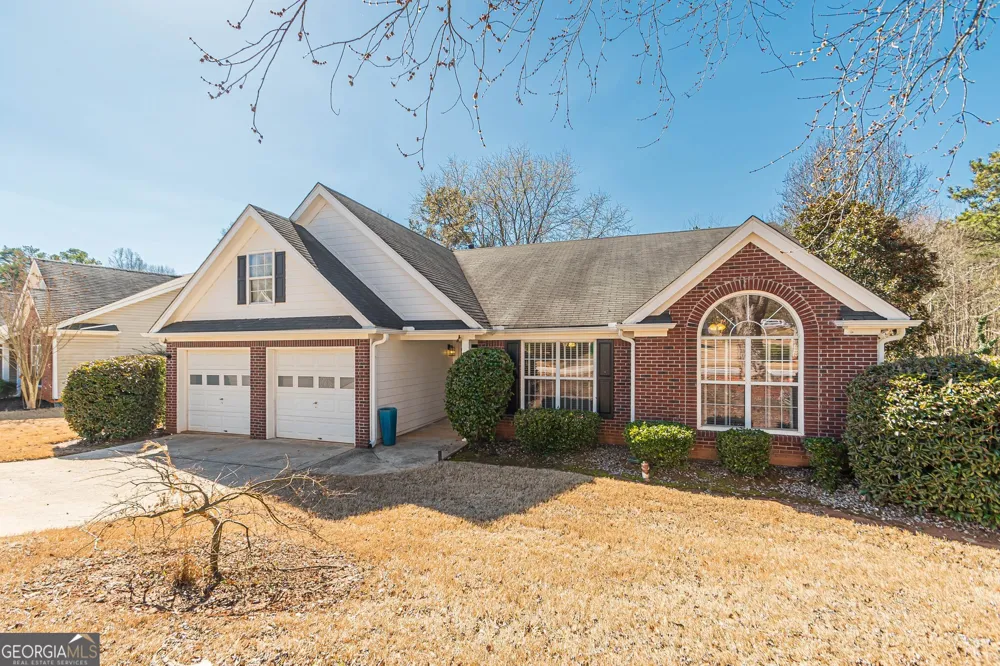 5755 Lakeview CIR Lithonia, GA 30058