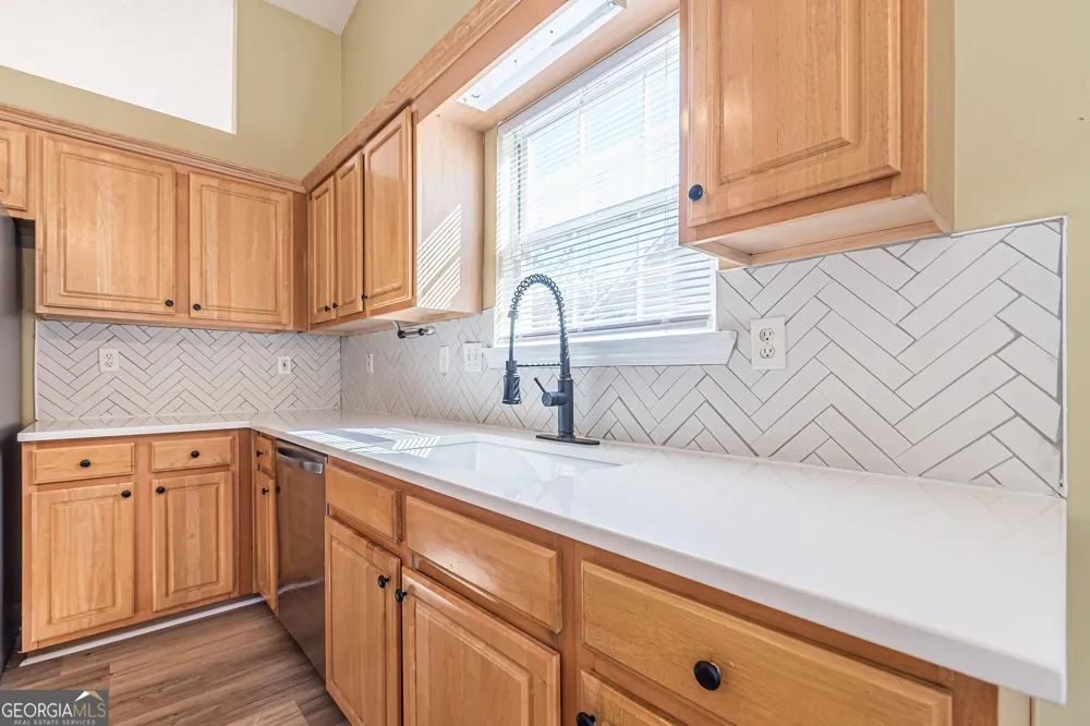 5755 Lakeview CIR Lithonia, GA 30058