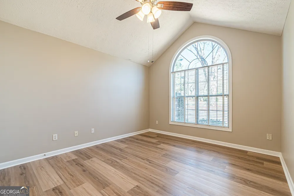 5755 Lakeview CIR Lithonia, GA 30058