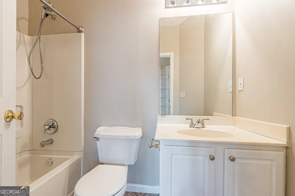 5755 Lakeview CIR Lithonia, GA 30058