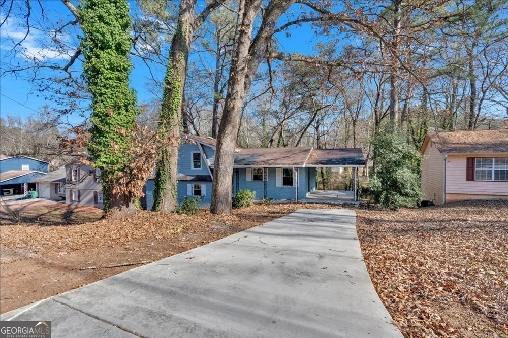 2080 Bluffton WAY Decatur, GA 30035