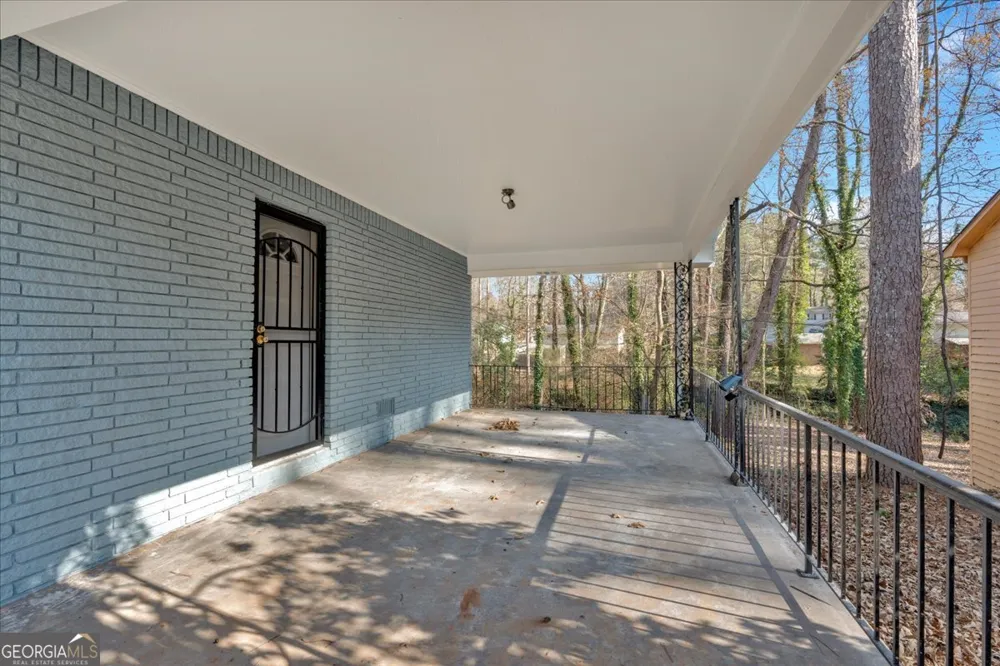 2080 Bluffton WAY Decatur, GA 30035