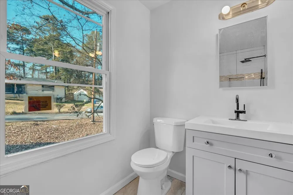 2080 Bluffton WAY Decatur, GA 30035