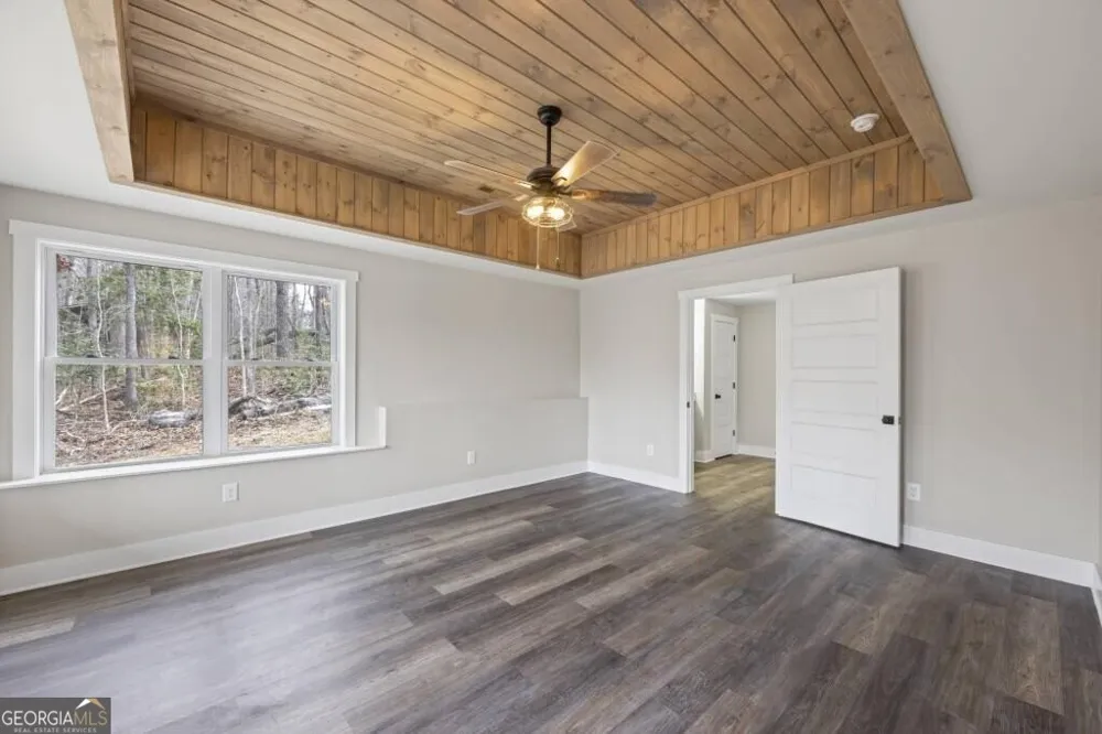 234 Lake View DR Lavonia, GA 30553