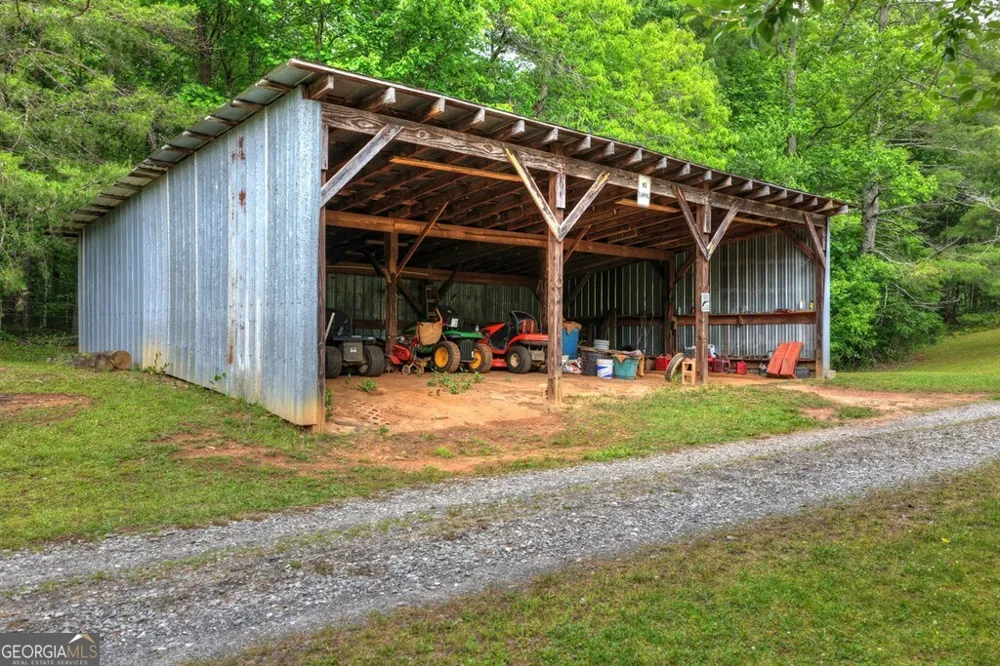 20.11 AC Mountain View RD McCaysville, GA 30555
