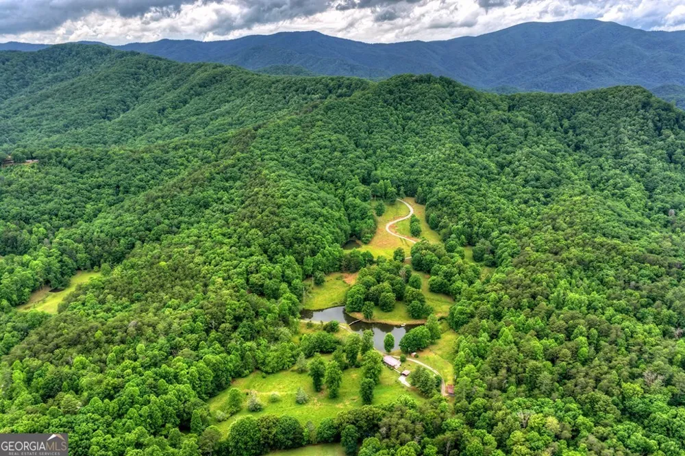 20.11 AC Mountain View RD McCaysville, GA 30555