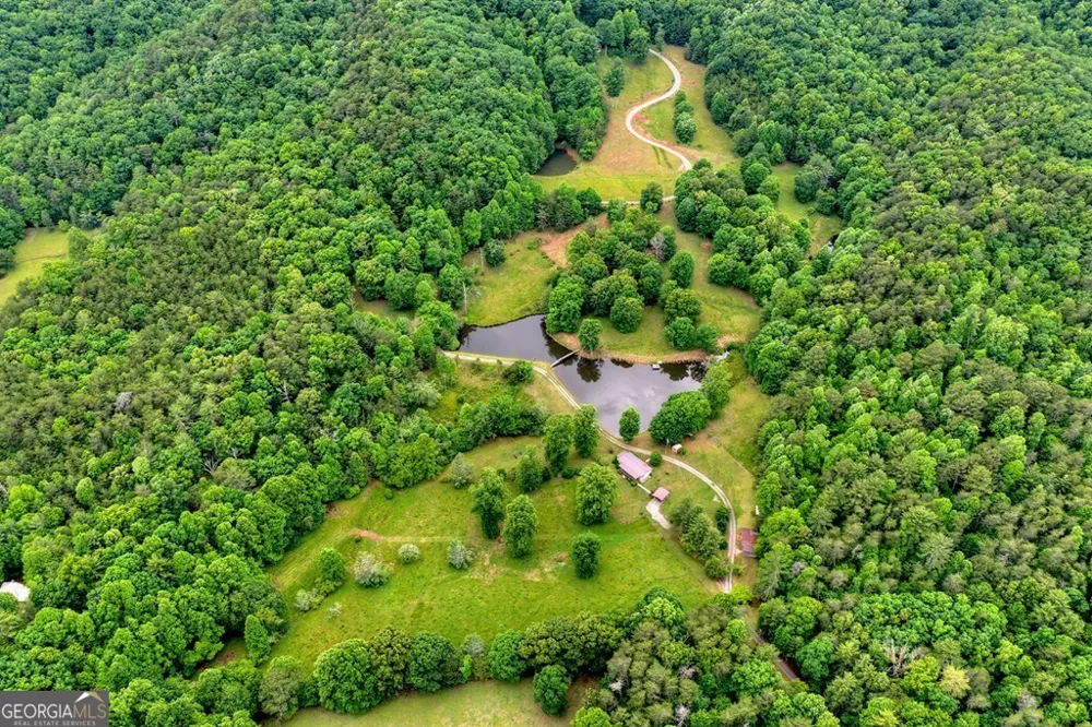 20.11 AC Mountain View RD McCaysville, GA 30555