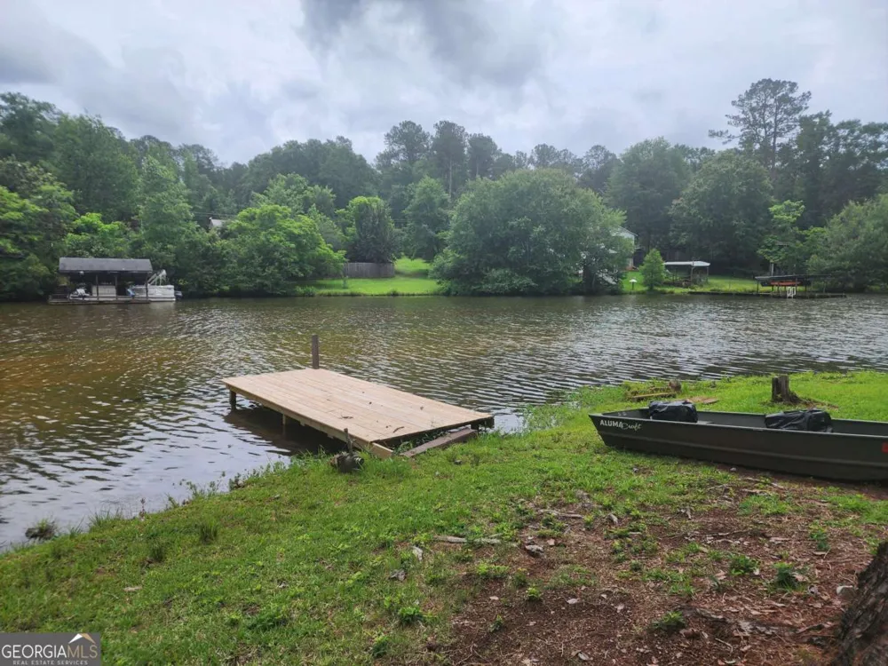 366 E Pine Lake DR West Point, GA 31833