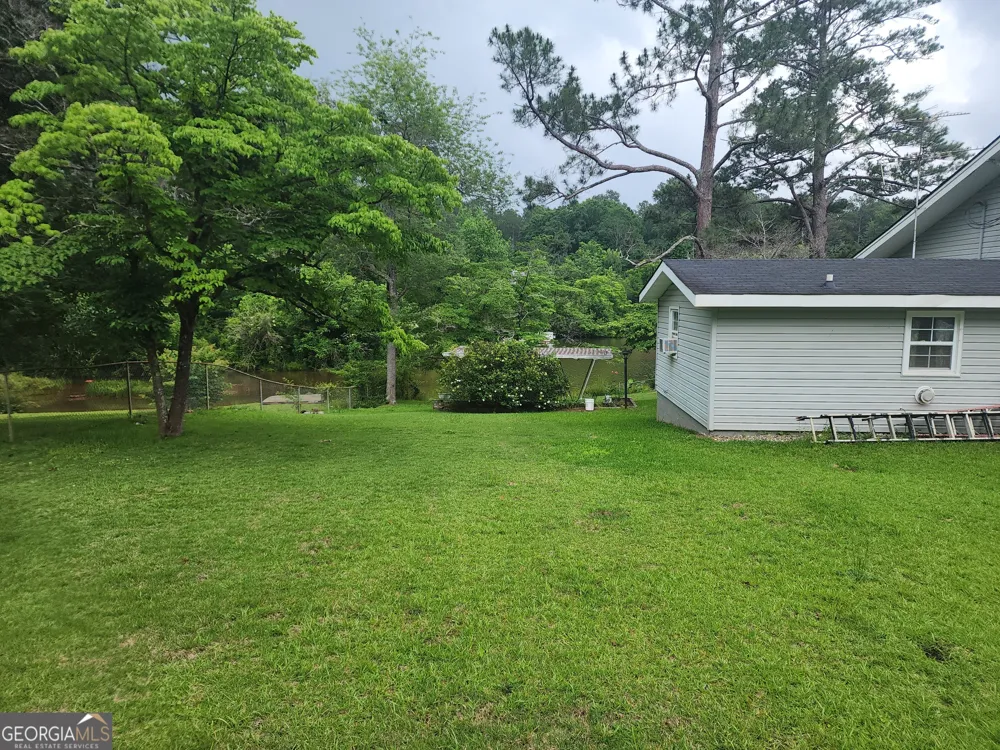 366 E Pine Lake DR West Point, GA 31833