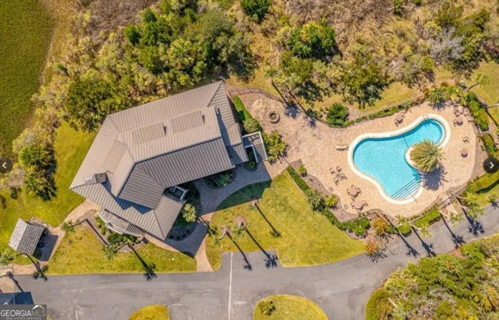 32 Pearl CT Waverly, GA 31565