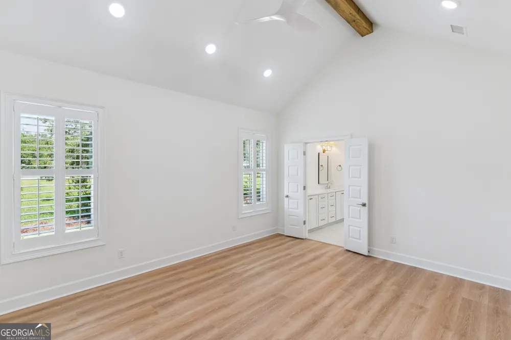 32 Pearl CT Waverly, GA 31565