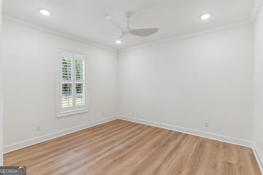 32 Pearl CT Waverly, GA 31565