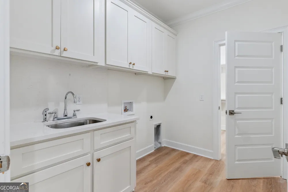 32 Pearl CT Waverly, GA 31565