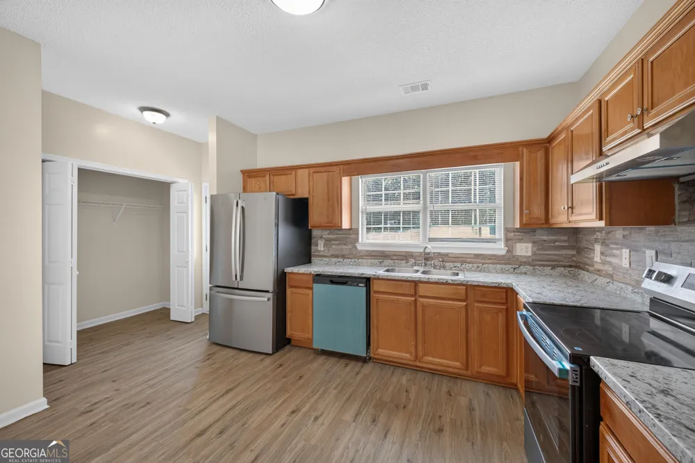 1471 Riverrock TRL Riverdale, GA 30296