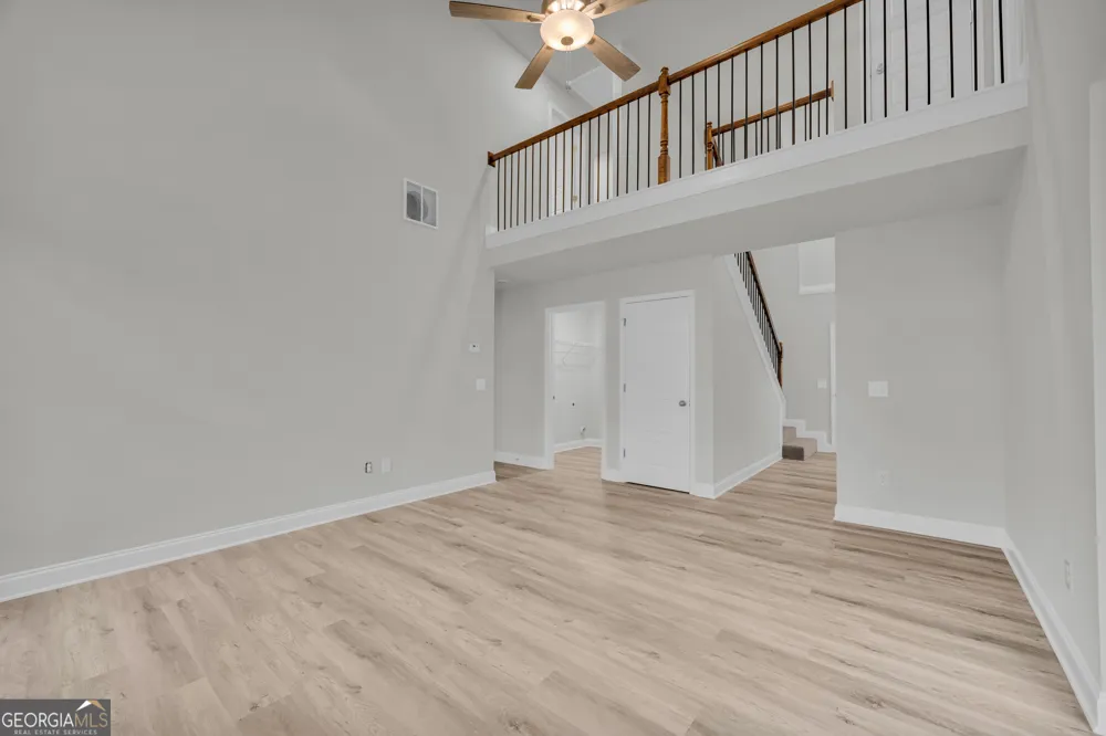 35 Sewell RD Lavonia, GA 30553