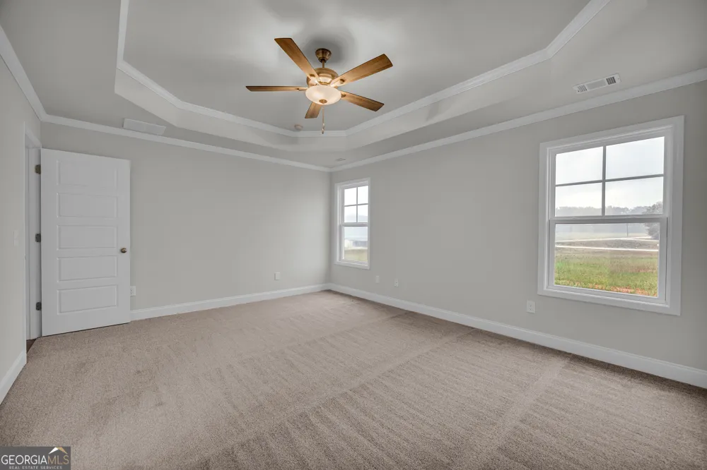 35 Sewell RD Lavonia, GA 30553