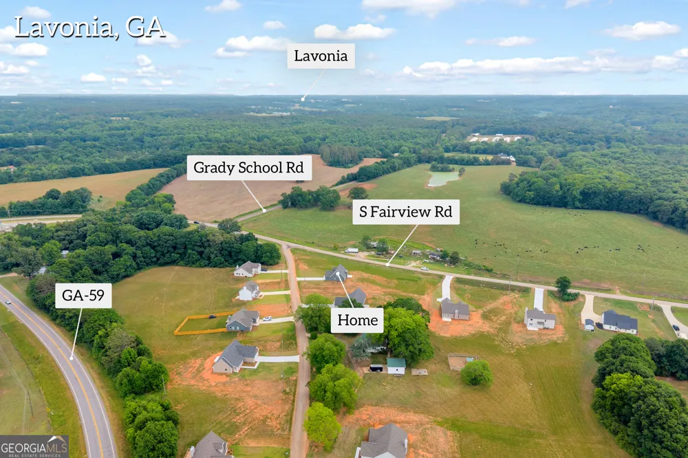 35 Sewell RD Lavonia, GA 30553