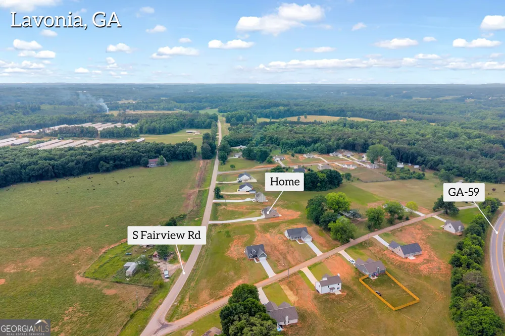 1347 S Fairview RD Lavonia, GA 30553