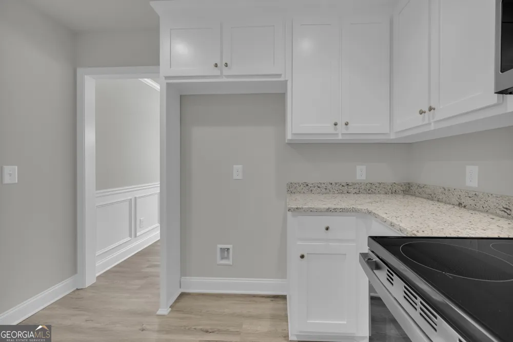 1331 S Fairview RD Lavonia, GA 30553