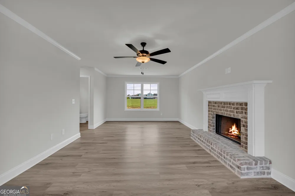 1331 S Fairview RD Lavonia, GA 30553