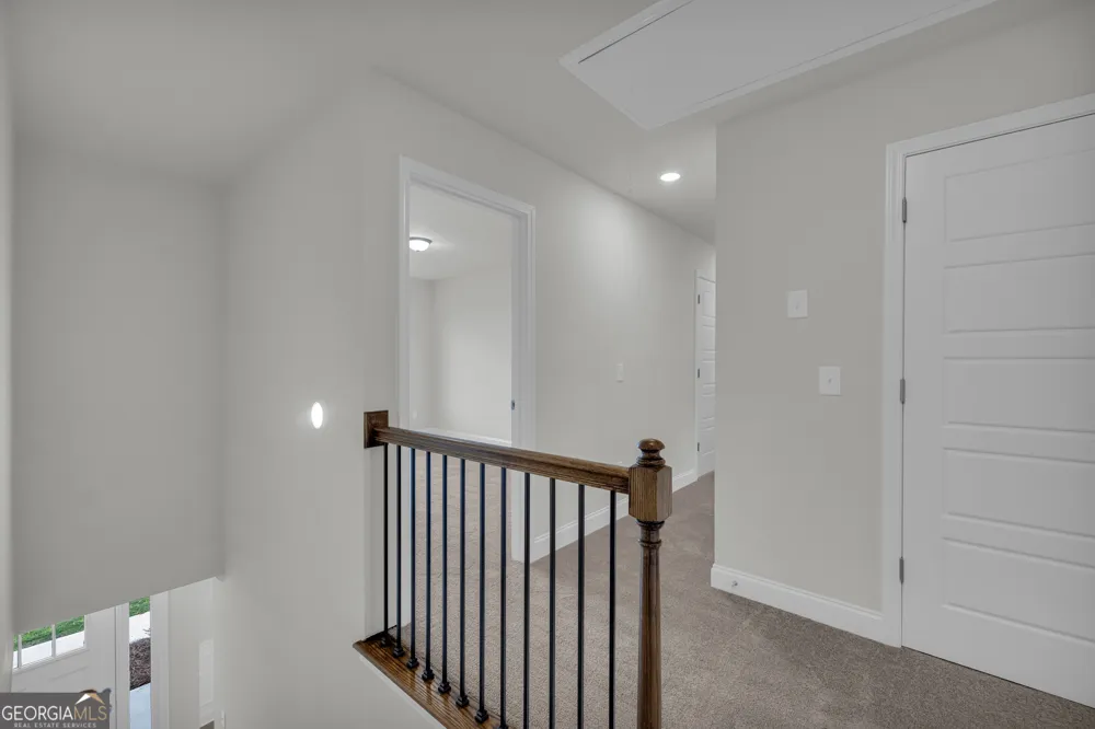 1331 S Fairview RD Lavonia, GA 30553