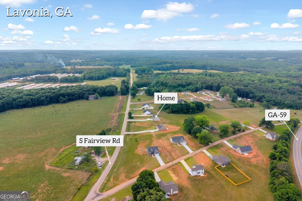 1331 S Fairview RD Lavonia, GA 30553
