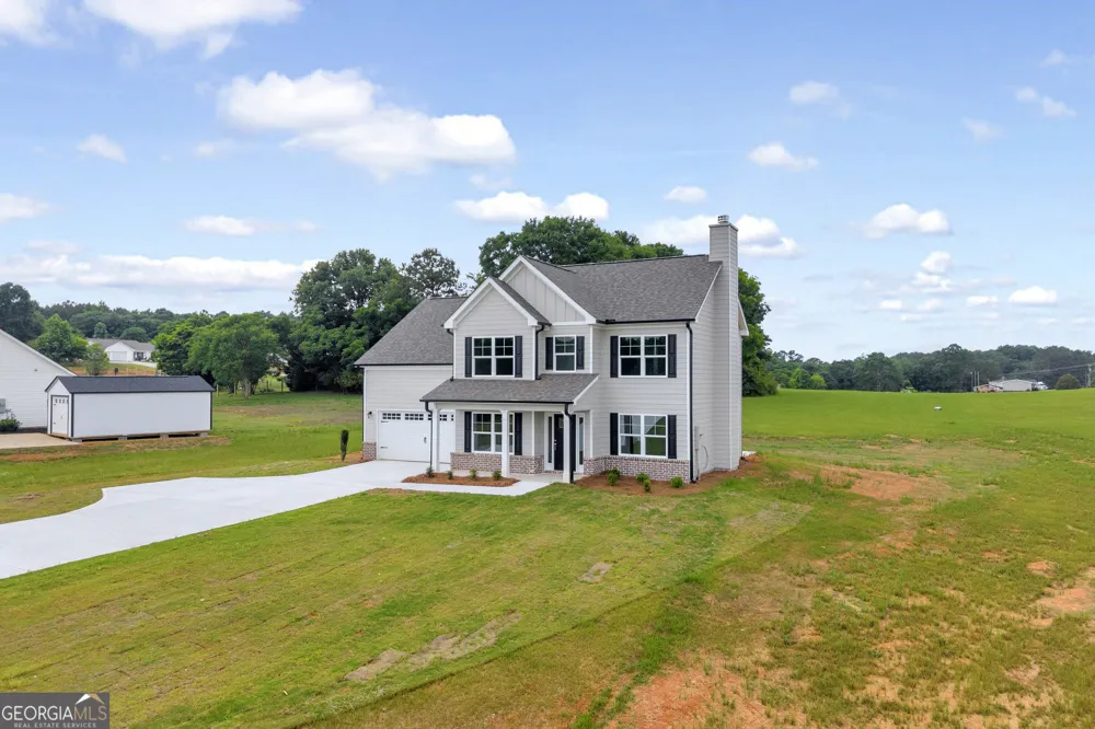 1331 S Fairview RD Lavonia, GA 30553
