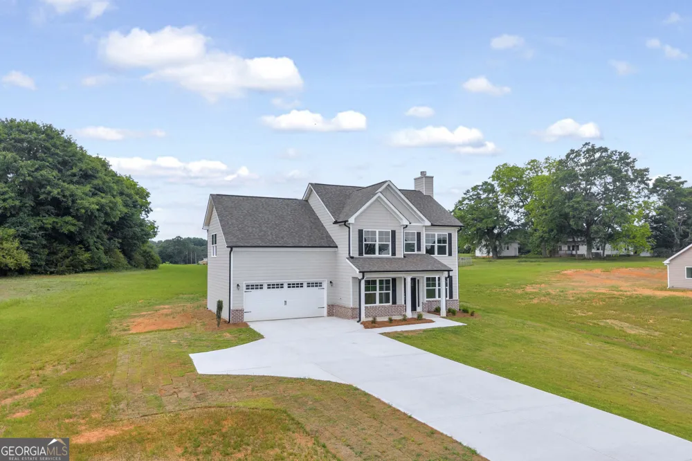 1331 S Fairview RD Lavonia, GA 30553
