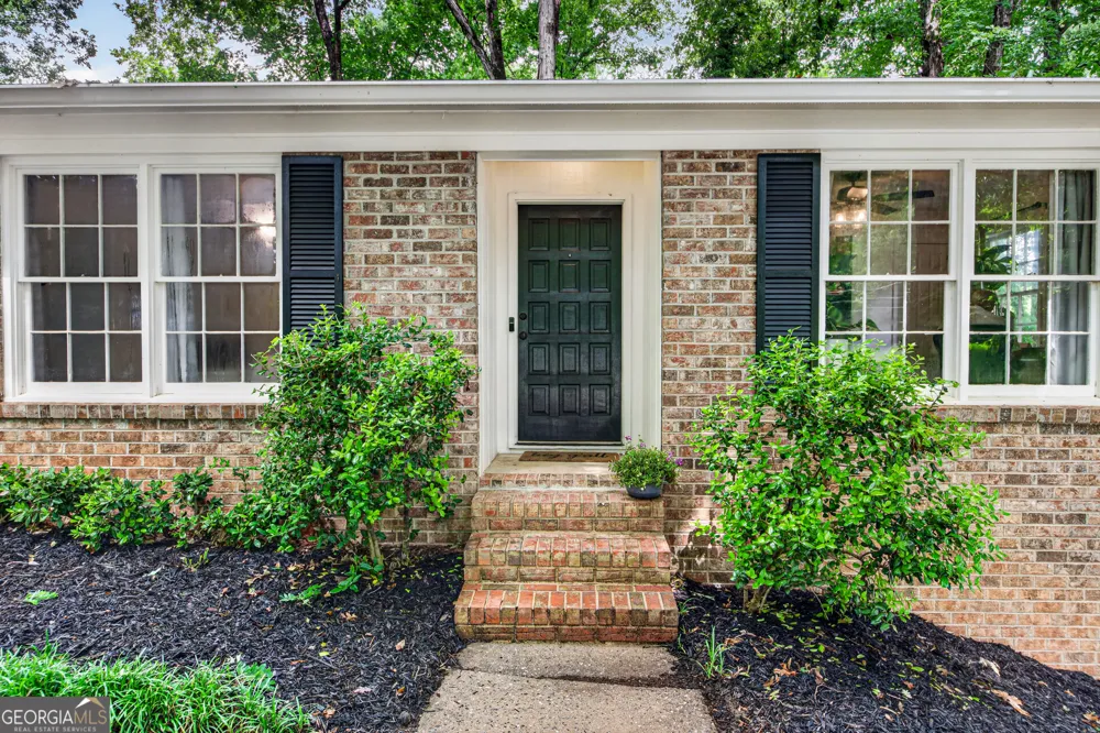 197 Crossbow CIR Winterville, GA 30683