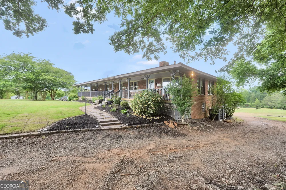 876 Simpson Mill RD Locust Grove, GA 30248