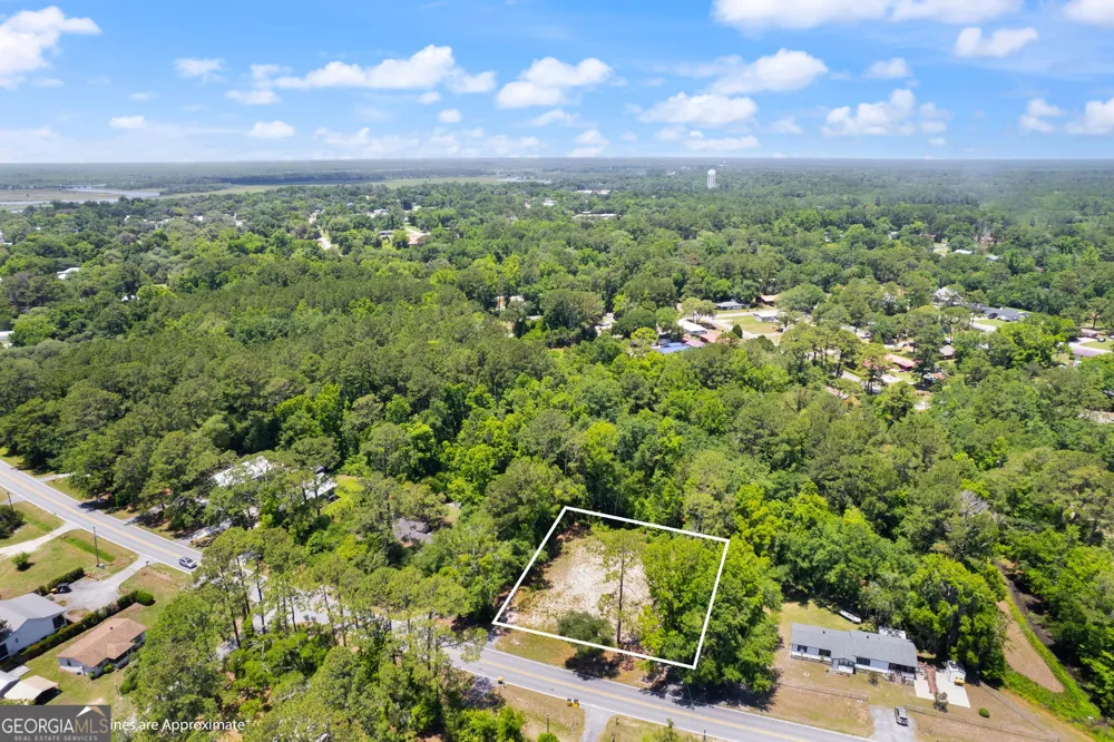 806 Ridge RD Darien, GA 31305