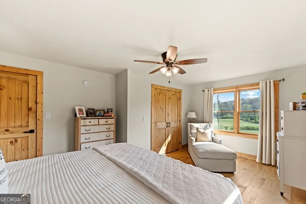 384 Maxwell RD Blue Ridge, GA 30513