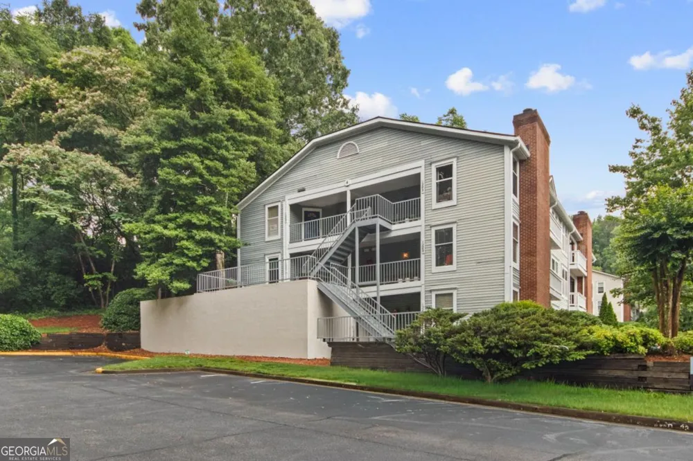 1283 Keys Lake DR NE Brookhaven, GA 30319