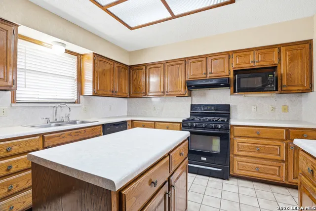 13915 Dusty Fields Schertz, TX 78154